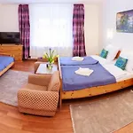 Retel Vitez Vendeghaz Pensjonat Sárospatak