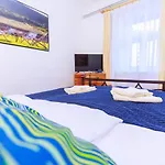 Retel Vitez Vendeghaz Pensjonat Sárospatak