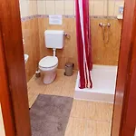 Retel Vitez Vendeghaz Pensjonat
