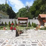 Pensjonat Retel Vitez Vendeghaz 3*