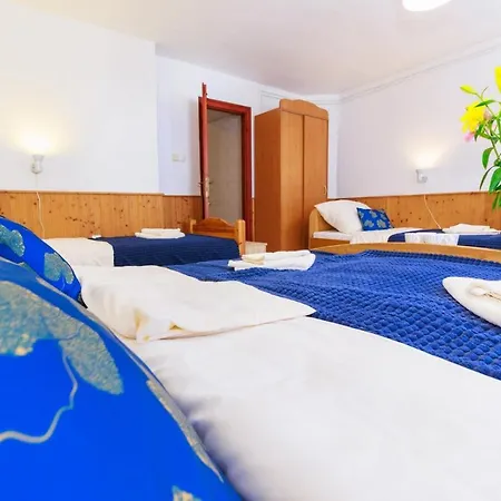 Retel Vitez Vendeghaz * Sárospatak