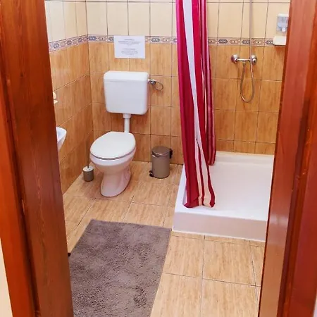 Retel Vitez Vendeghaz Guest house