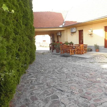Retel Vitez Vendeghaz Sárospatak