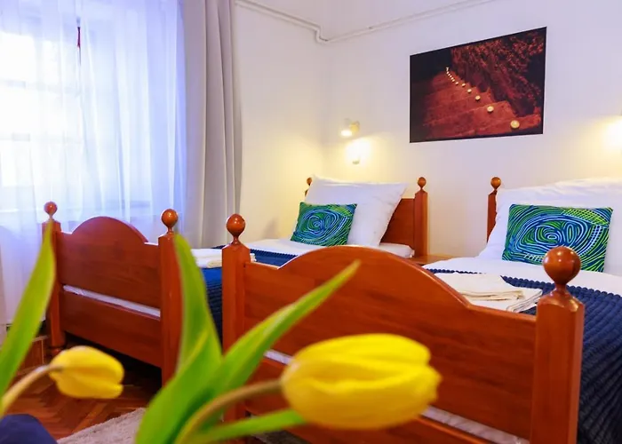 Πανσιόν Retel Vitez Vendeghaz 3*