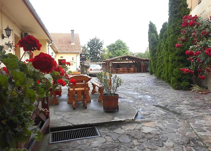 Retel Vitez Vendeghaz